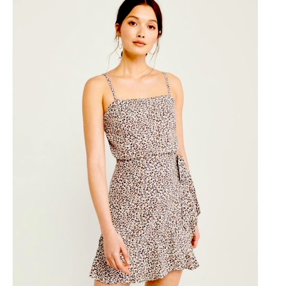 A&F Cheeta print front tie dress